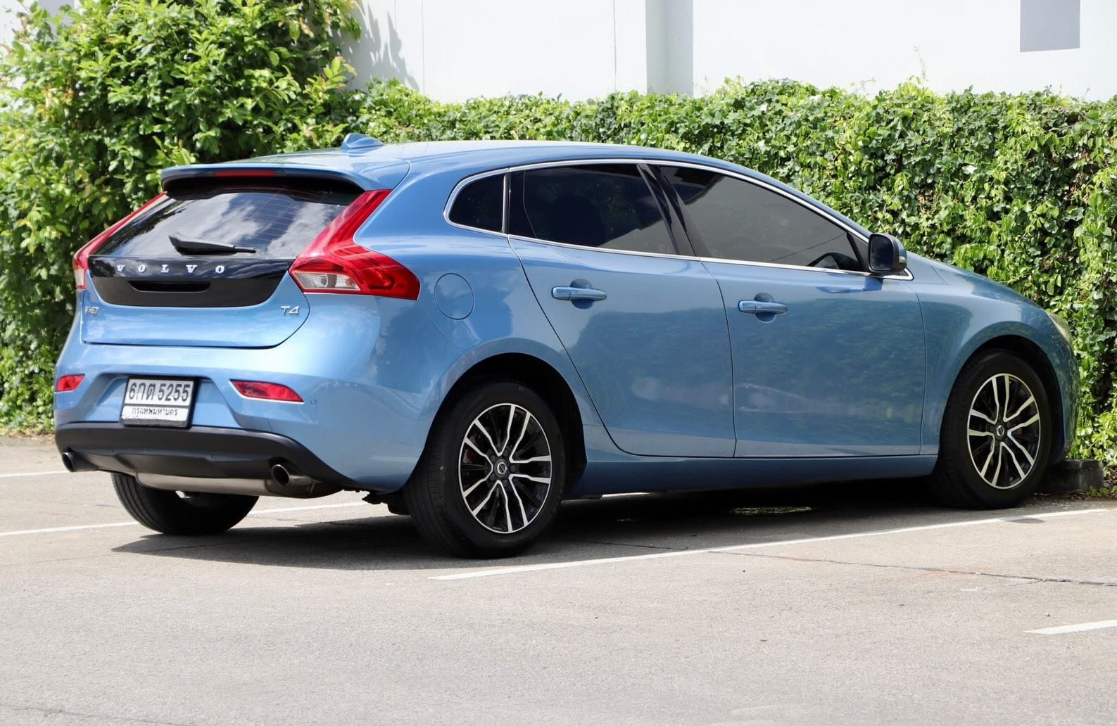 VOLVO V40 2.0 T4 ปี2017