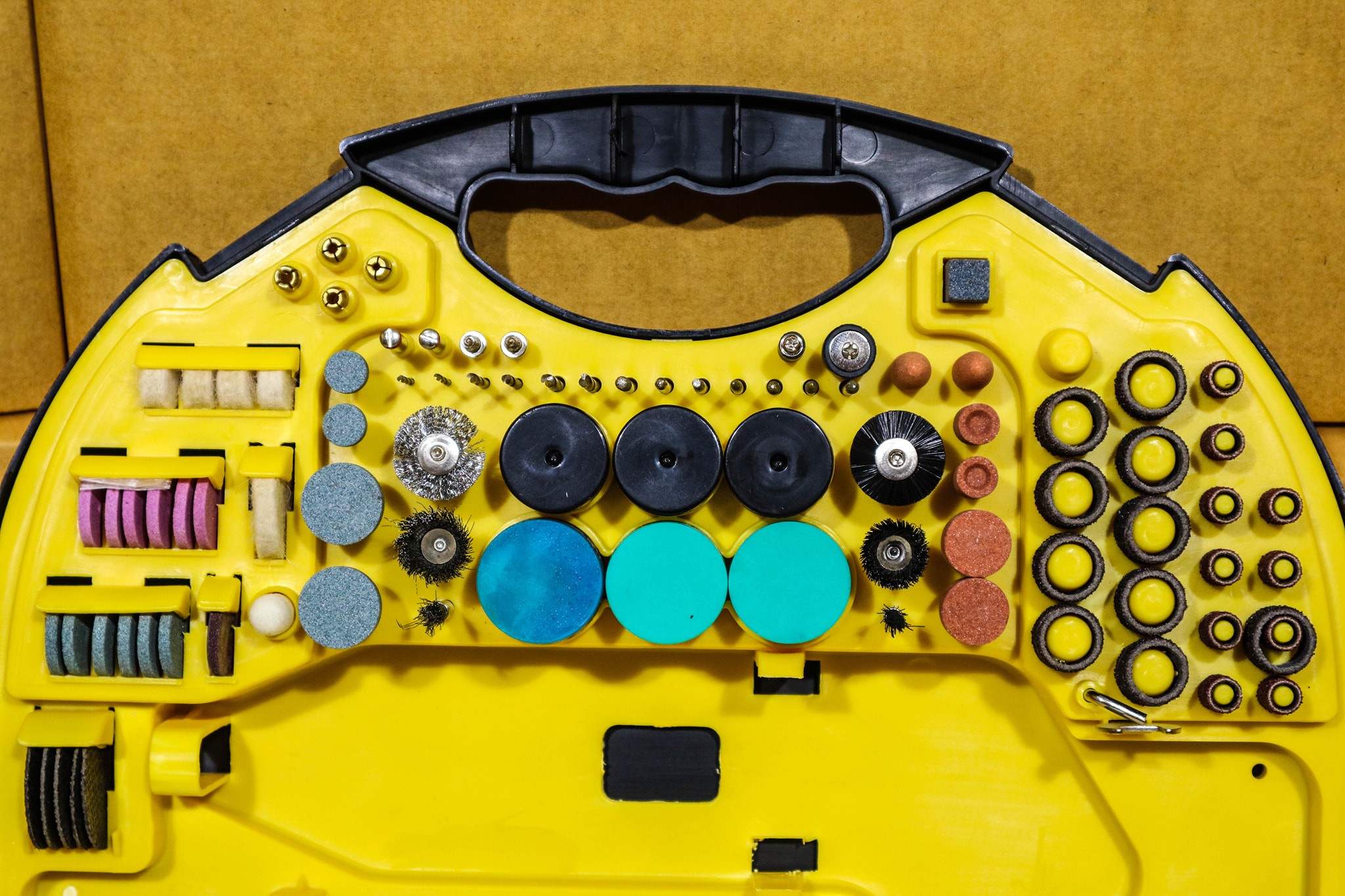 BERALA เครื่องเจียร์สายอ่อนปรับได้ 6 ระดับ