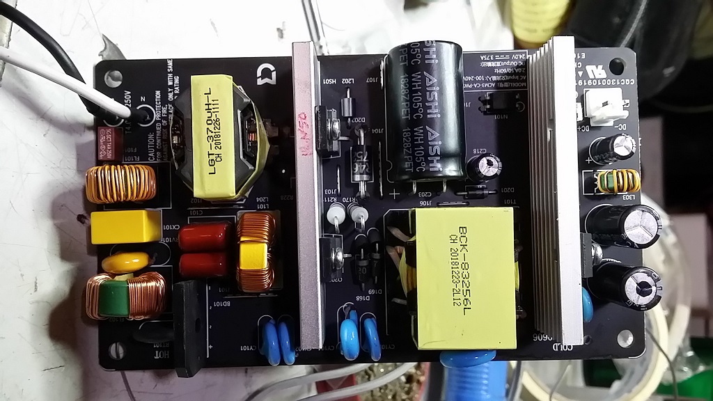 ซ่อมเครื่องฟอกอากาศ ยี่ห้อ Xiaomi รุ่น Pro อาการเครื่องซ๊อตเปิดไม่ติด