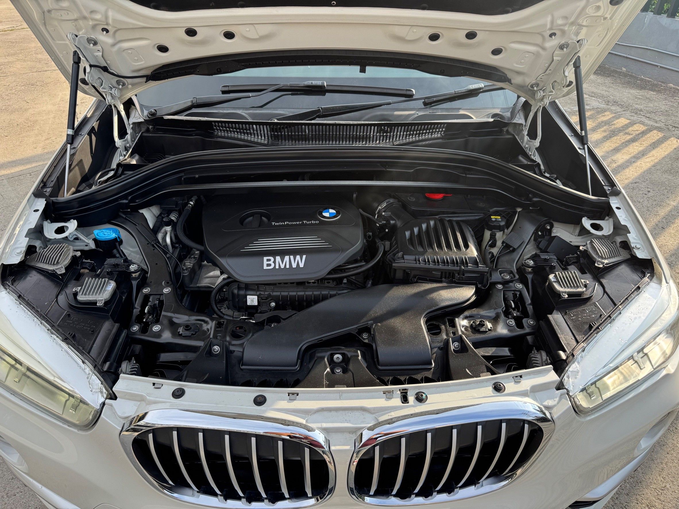 BMW X1 S Drive 1.8 i XLine สีขาว ปี2017
