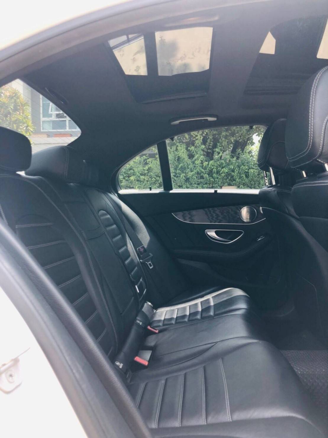 Mercedes Benz C300 AMG DYNAMIC Bluetec Hybrid ปี 2016