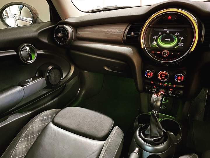 Mini Cooper D RHD 1.5 V3 Turbo F56 ปี 2016