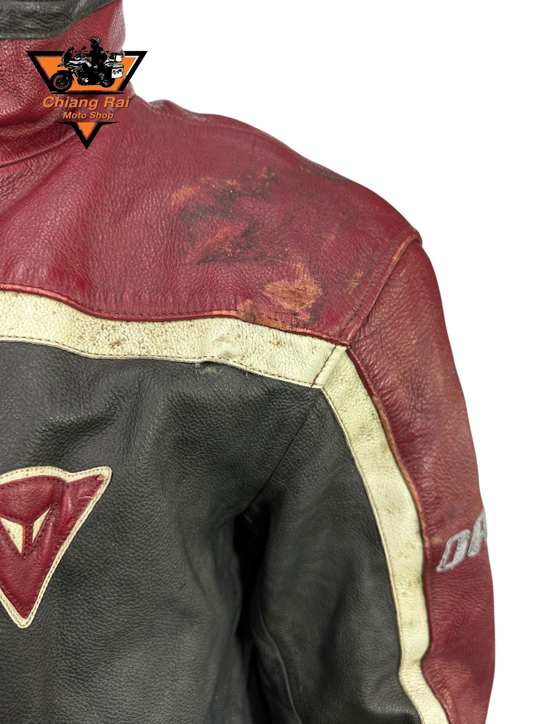 เสื้อขี่มอเตอร์ไซด์( มือสอง) CRSB 001 : อก 42" ยาว 24" (M) **dainese**