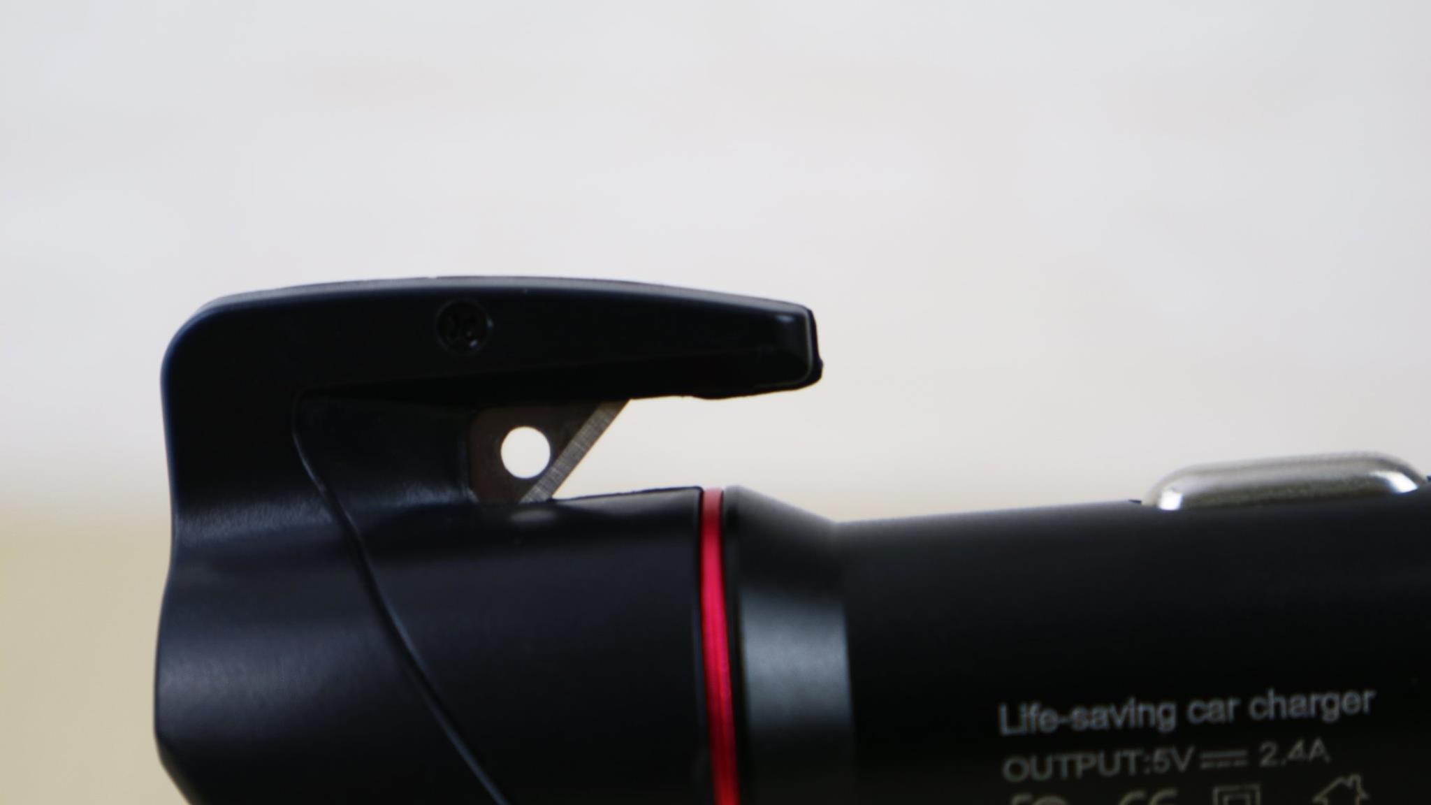 STINGERCHARGER หัวชาร์จฉุกเฉินในรถ