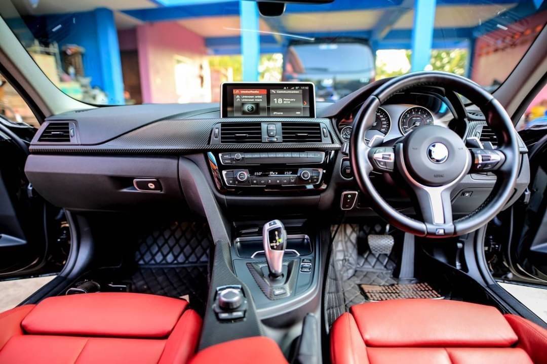 BMW 330e ปี2018