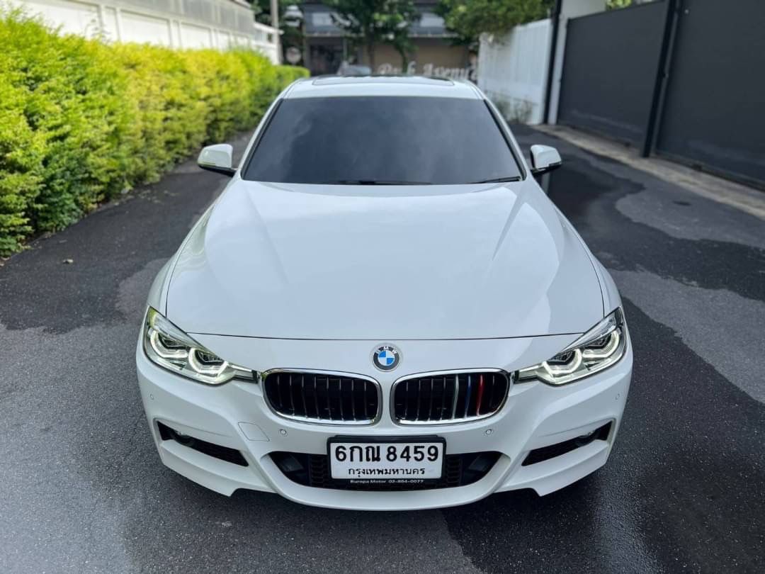 BMW 330e M Sport ปี 2017