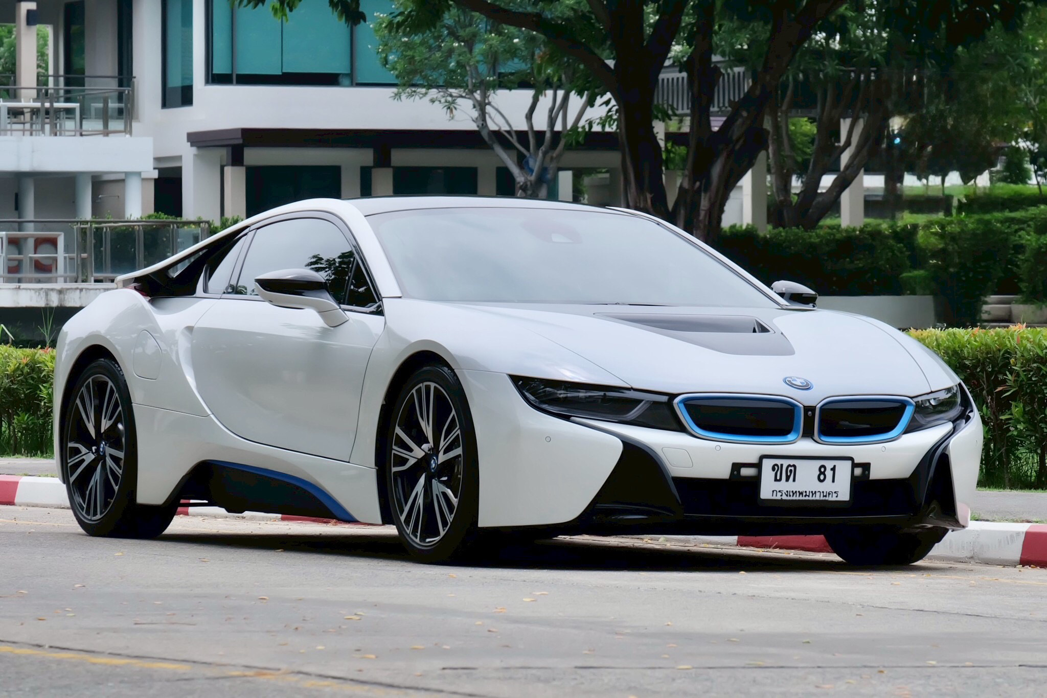 Bmw i8 Coupe Pure Impulse ปี 2015