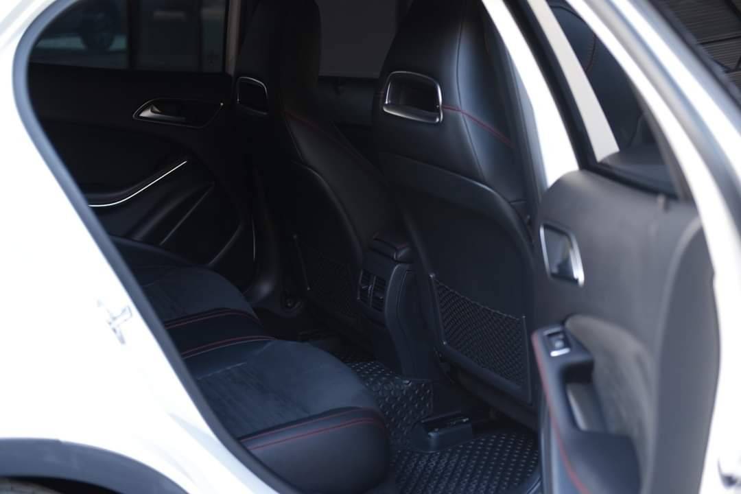 Mercedes-Benz GLA 250 AMG Dynamic ปี 2017