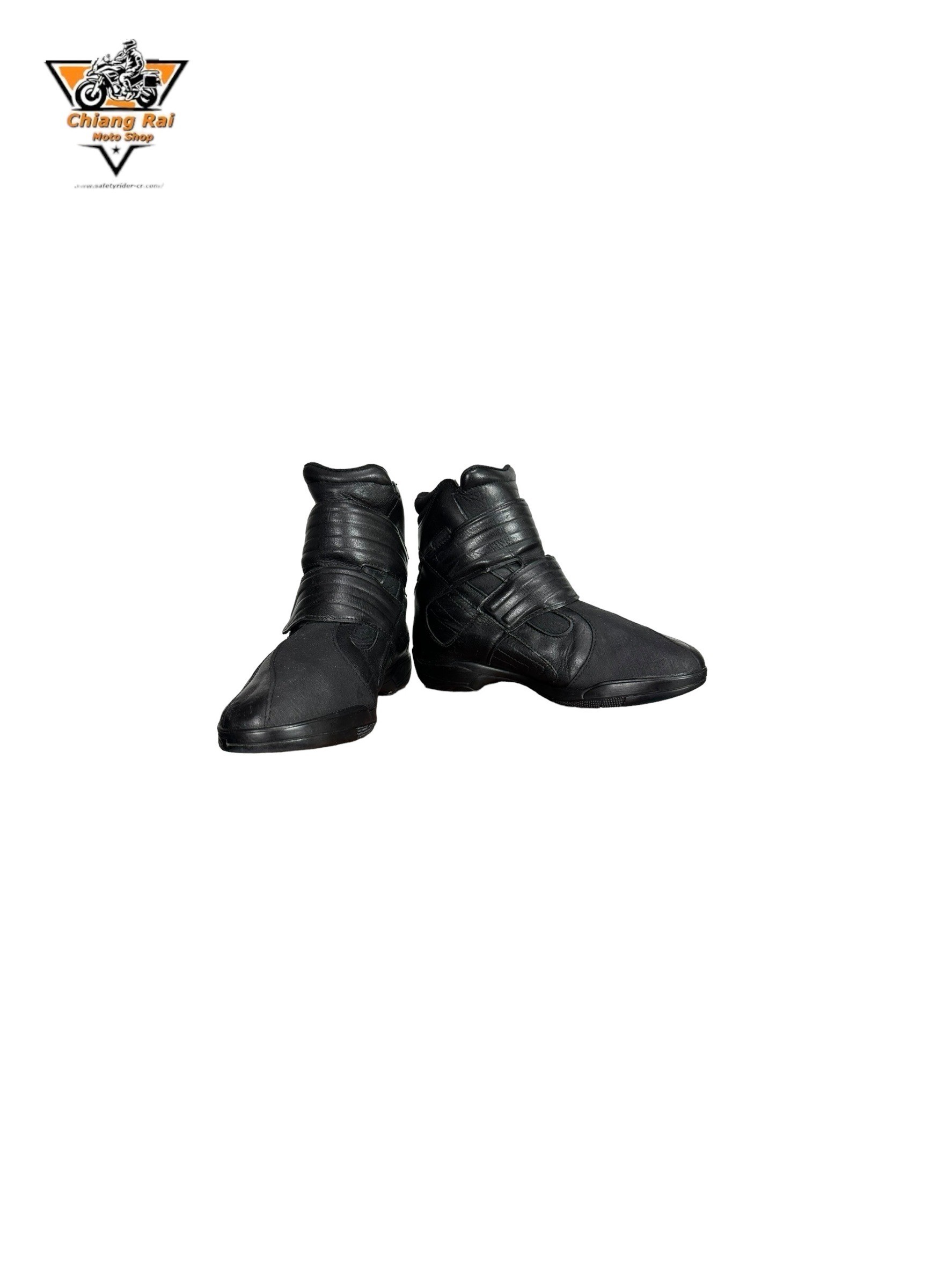 รองเท้าขี่มอเตอร์ไซด์( มือสอง) RCBS-536 Size ขนาดจากป้าย 41:EUR / 7:UK / 25.4:Cm.(DIADORA)