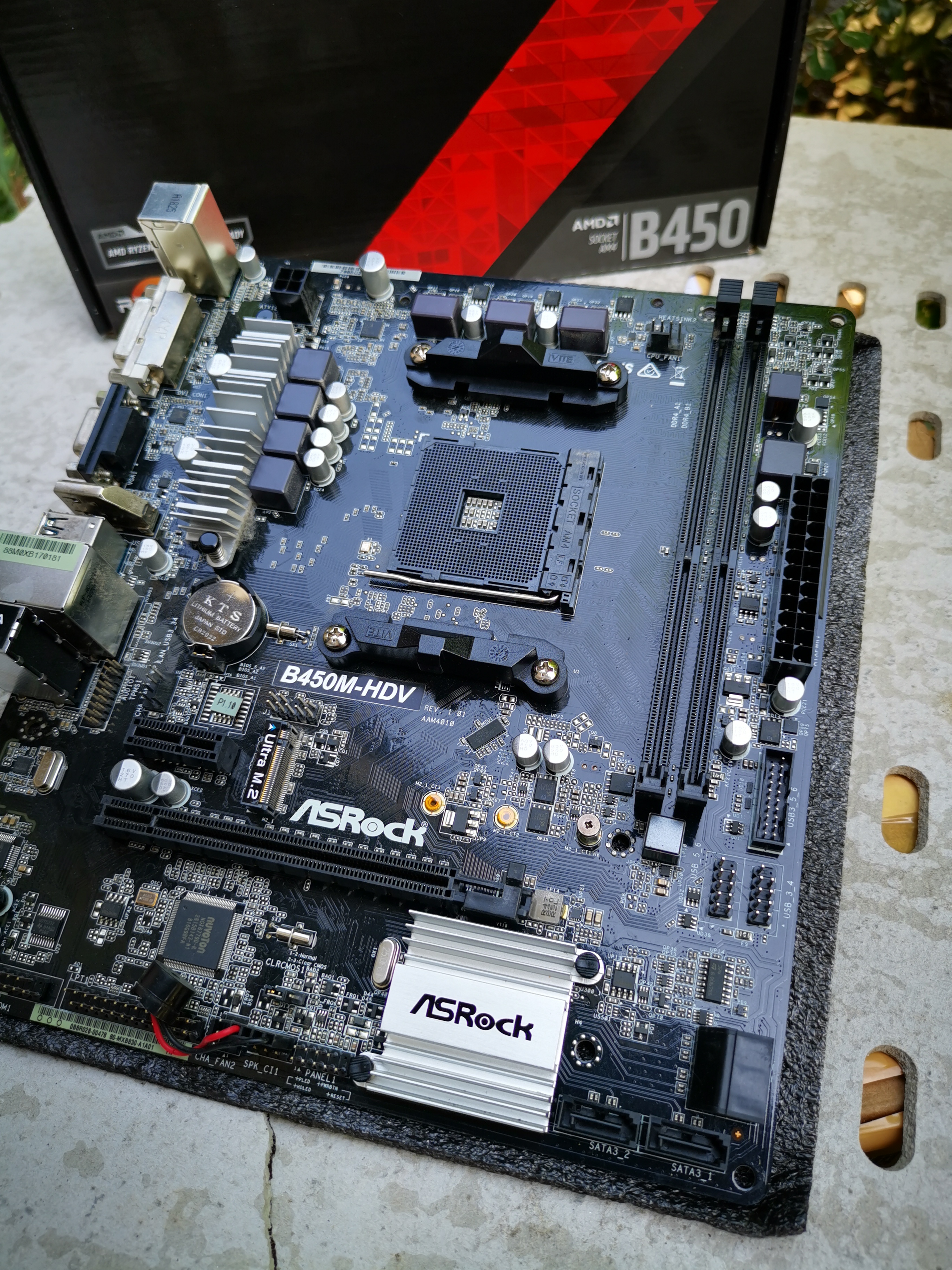 ASROCK B450M-HDV
