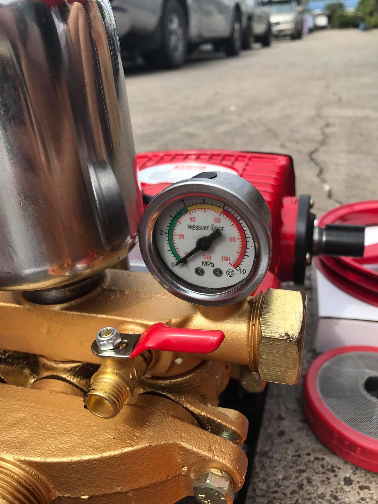 ปั๊มพ่นสามสูบ รุ่น KT-TF-30-2in1 (ธรรมดา/ออโต้) ขนาด 1"