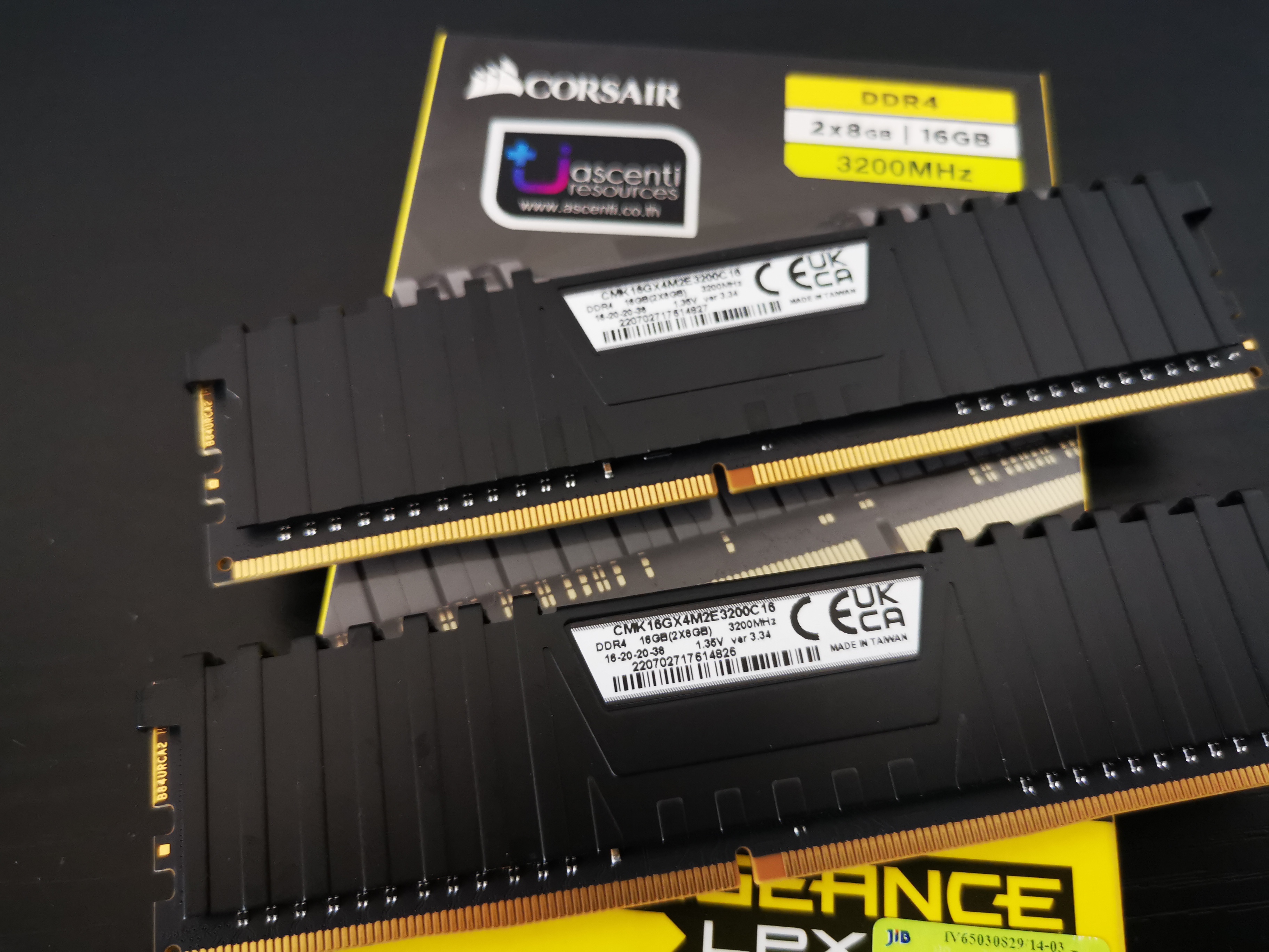 RAM Corsiar VENGEANCE LPX DDR4 16GB(8X2)/3200