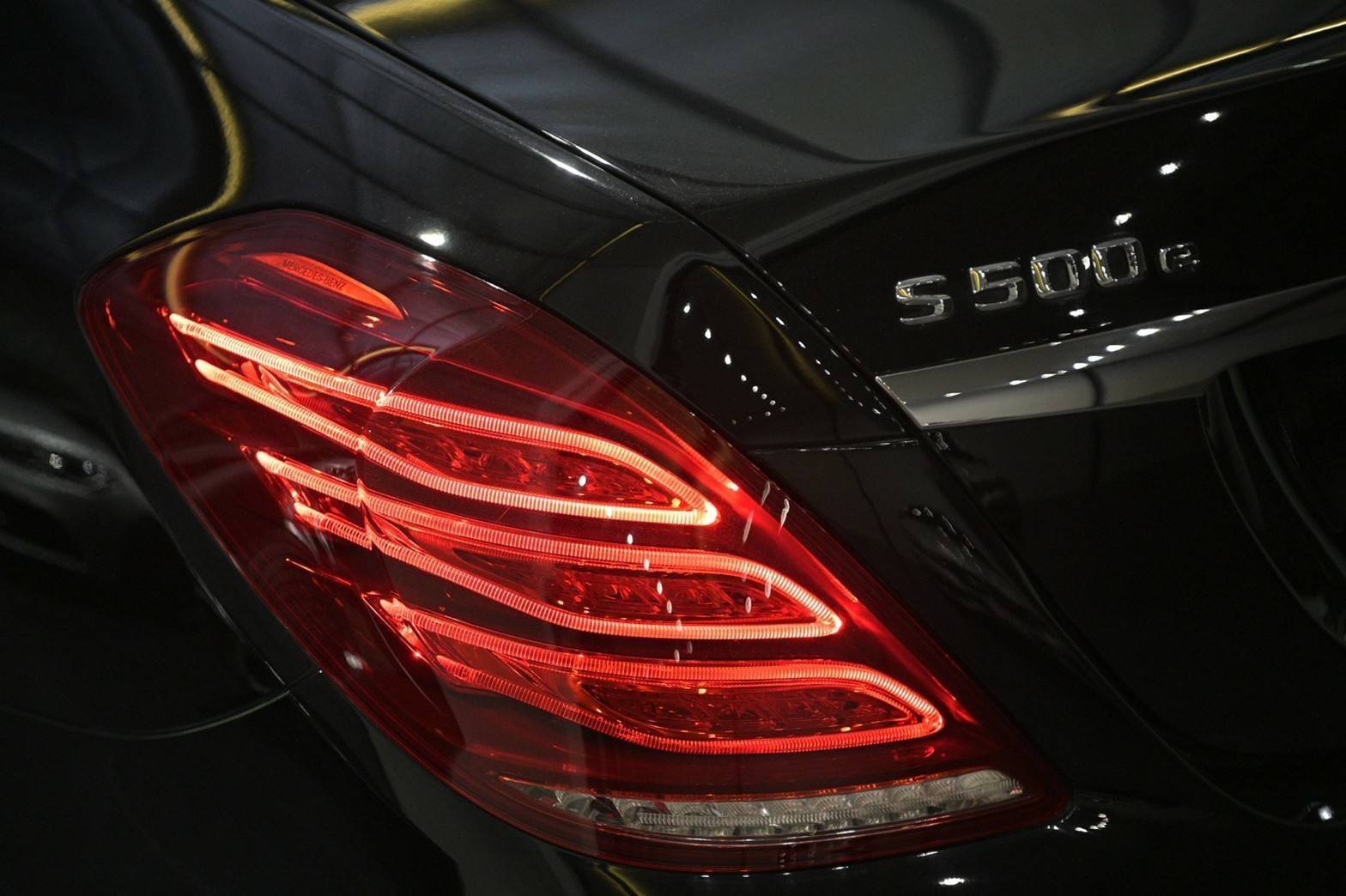 Mercedez-Benz S500e AMG ปี 2016