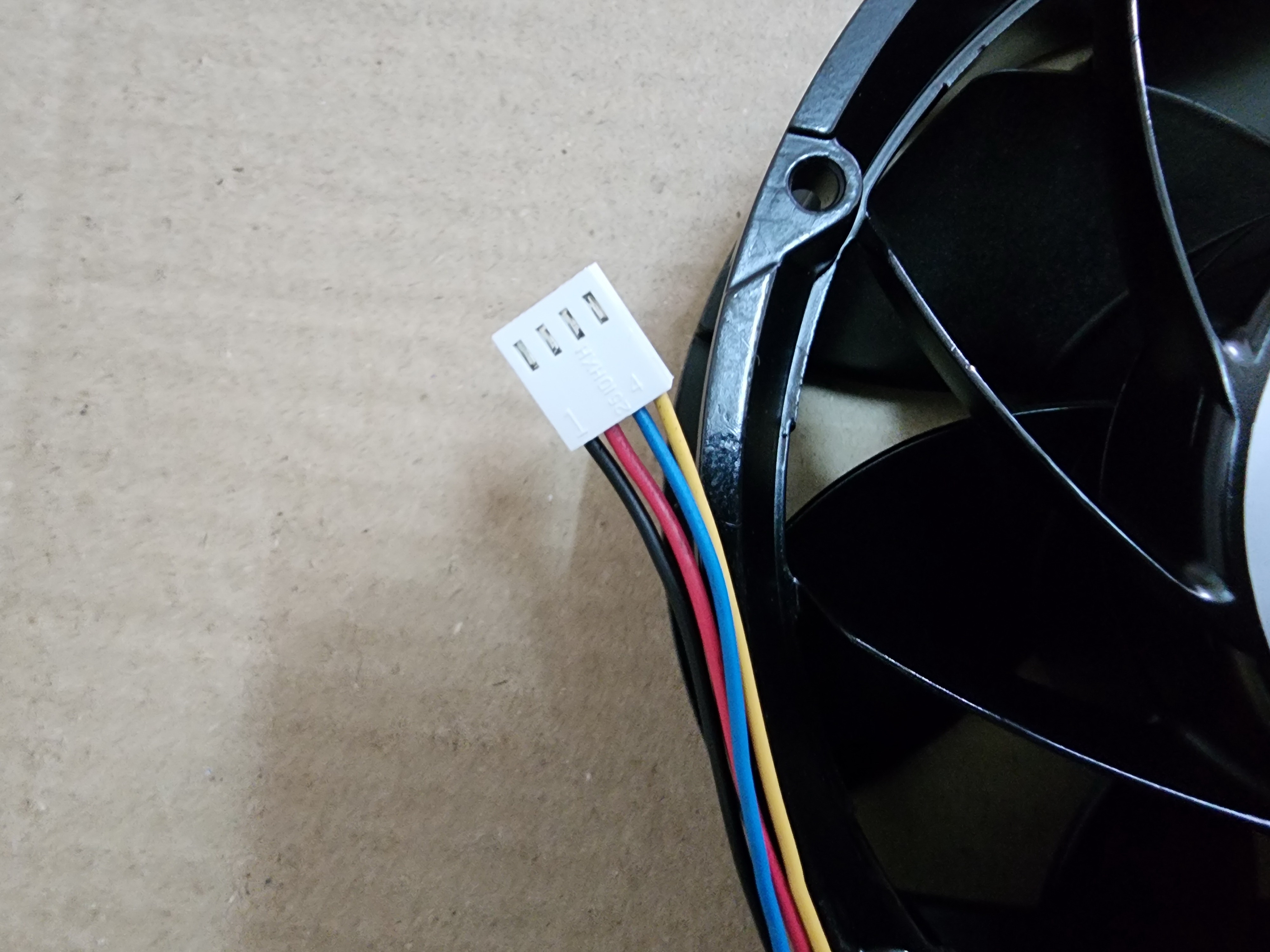 พัดลม 48V 5.80A 4 สาย THB1748BG มีของพร้อมส่ง 2pcs