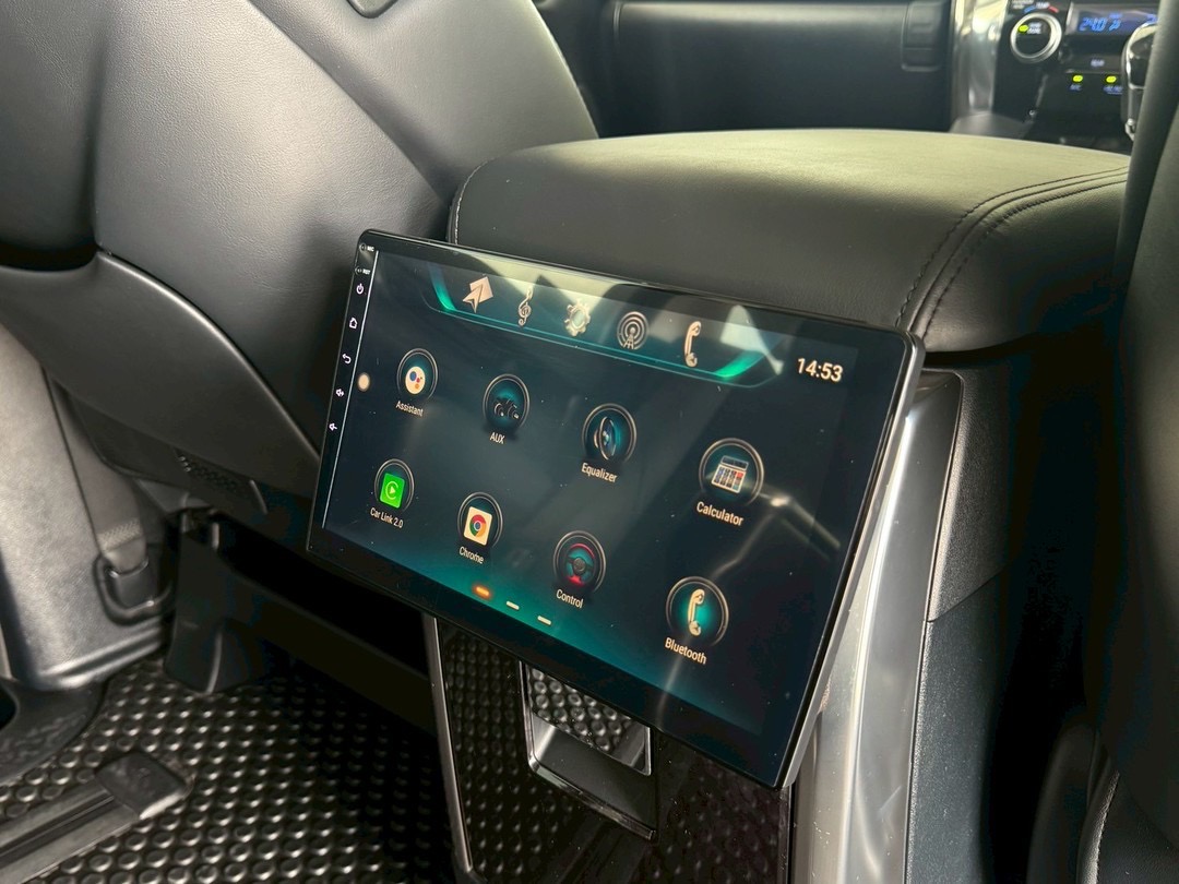 Toyota Alphard 2.5 SC Package ปี 2021