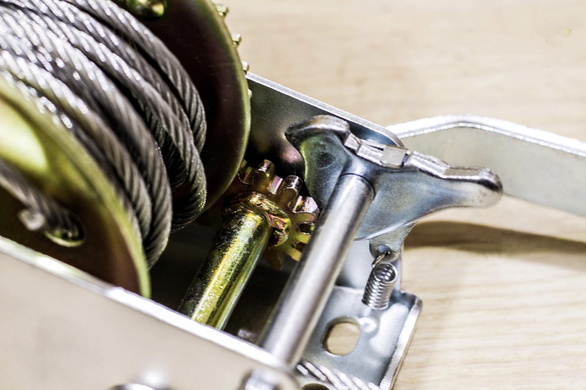 รอกสลิง มือหมุน BERALA 1200 ปอนด์ (ขนาด 545.5 กิโลกรัม) สลิงยาว 10 เมตร หนา 4.5 มิล