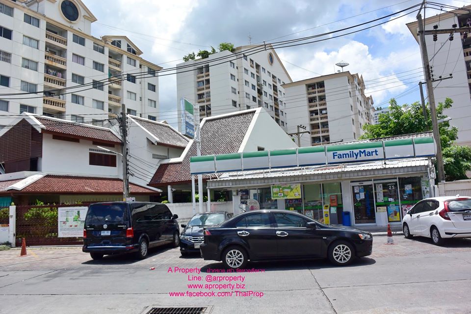 ขาย Century Park Condo 2 ห้องนอน