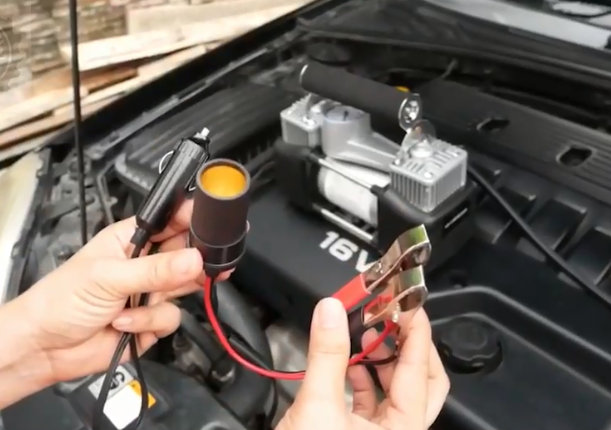 ปั๊มลมพกพา แบบ 2 ลูกสูบ รุ่น งานหนักขนาด 150 psi