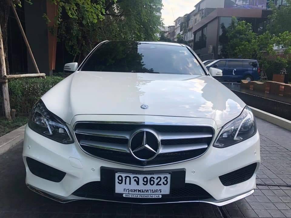 Mercedes Benz E300 blutec AMG ปี2014