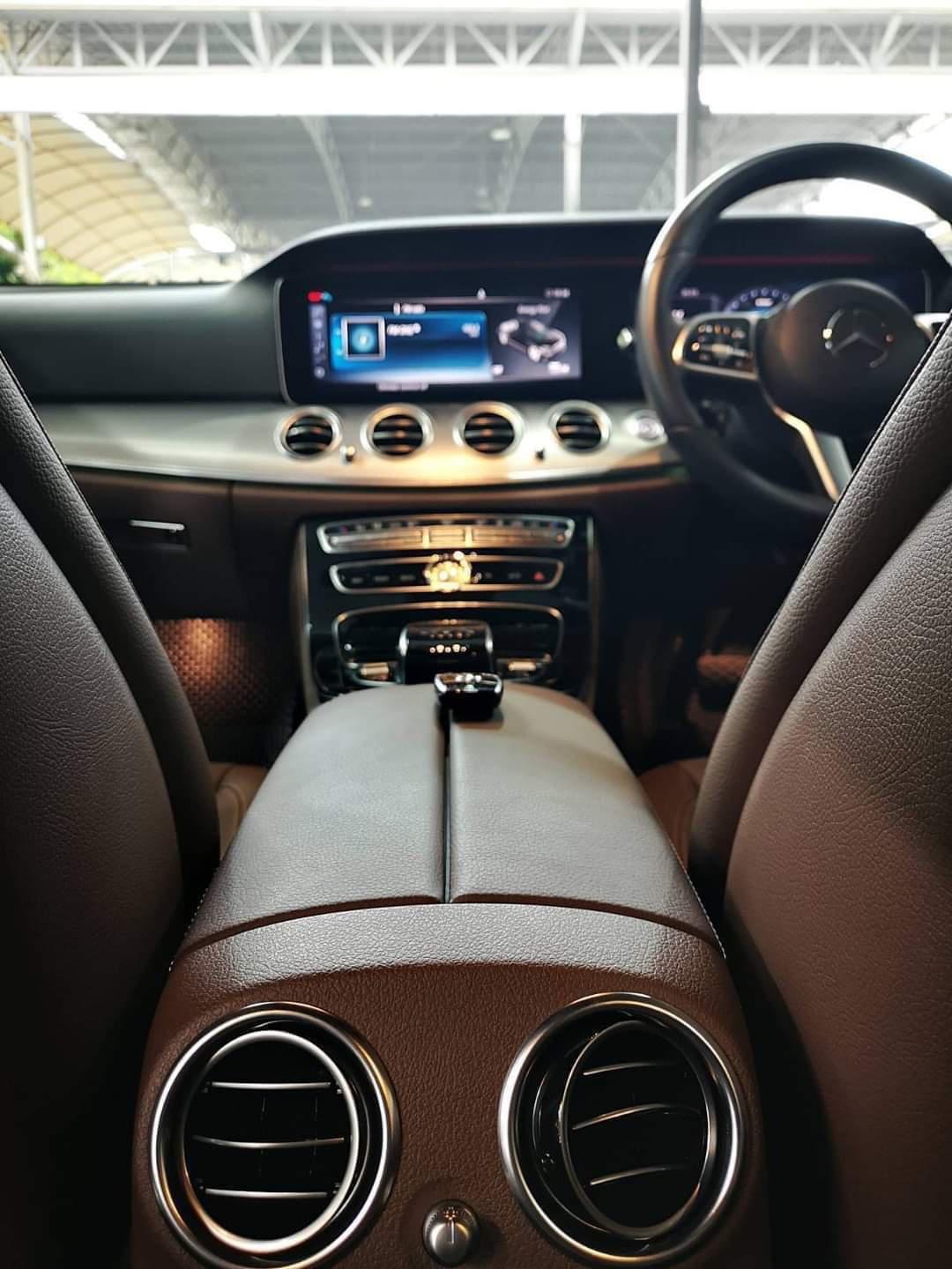 MERCEDES BENZ E300e AVANTGRADE ปี 2020