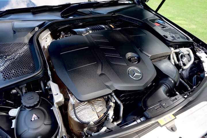 Mercedes Benz W205 Facelift C220d AMG Dynamic ปี 2018
