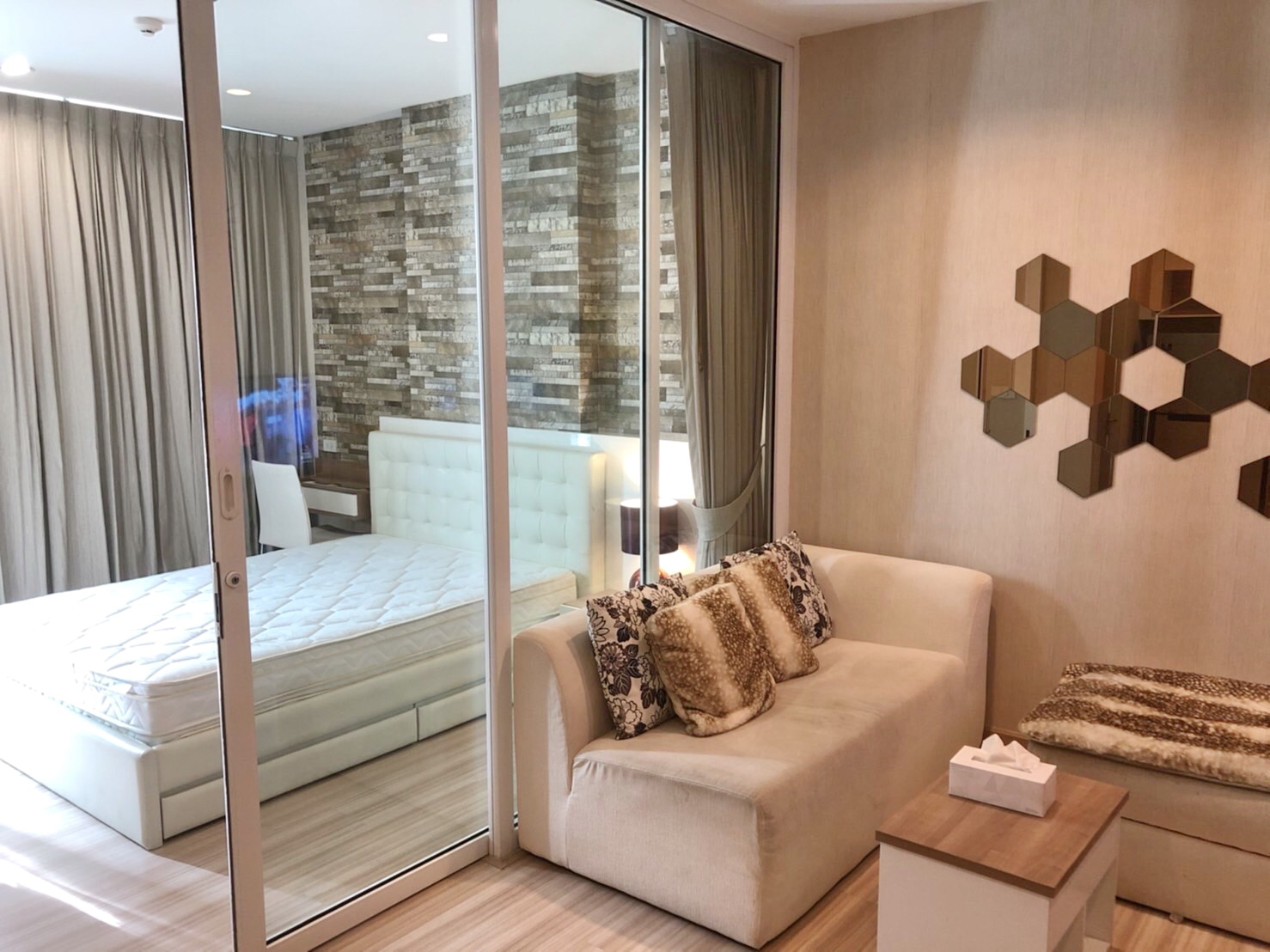 ขาย The hotel condo