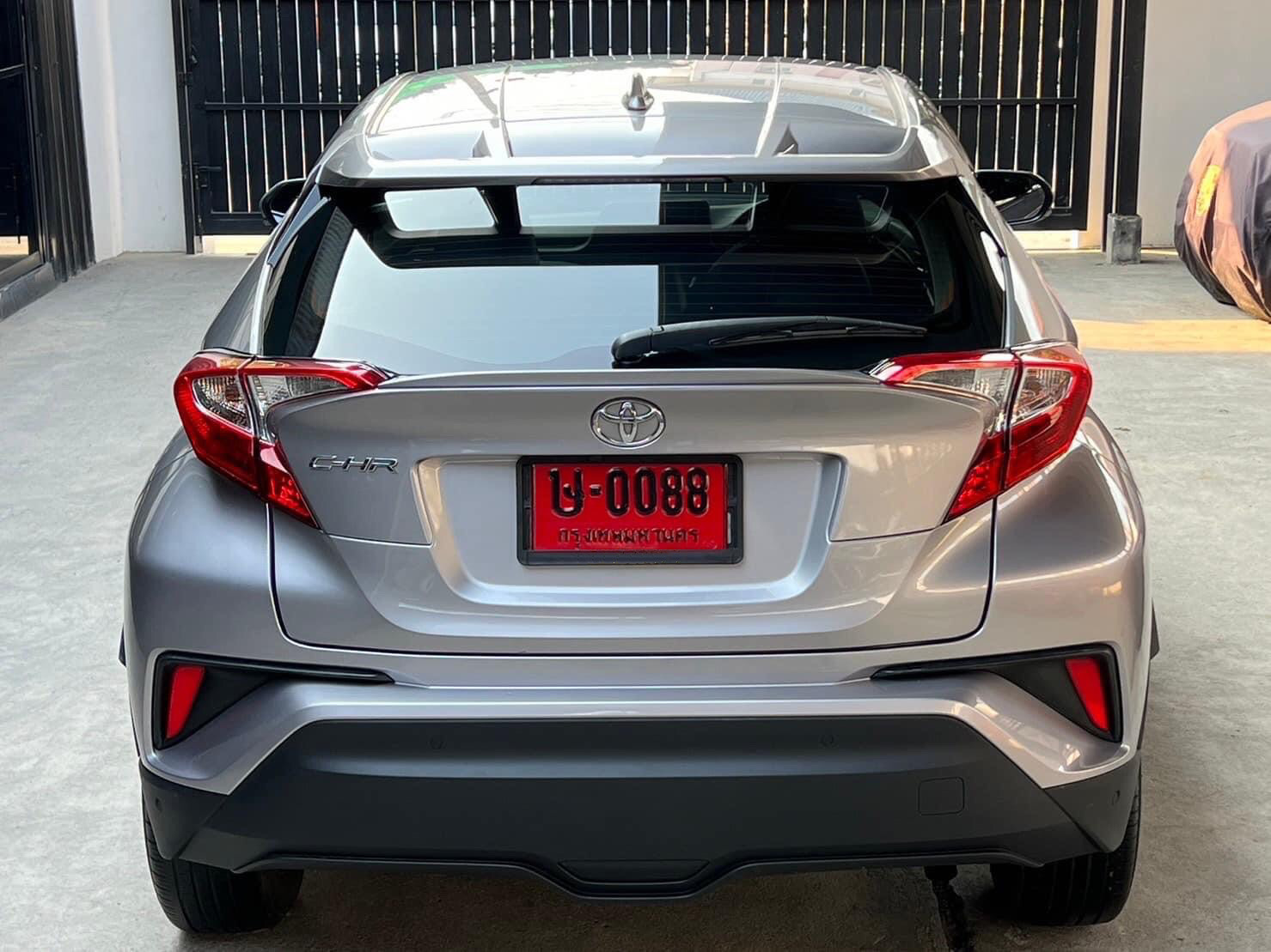 TOYOTA CHR 1.8 มือเดียว ปี 2018