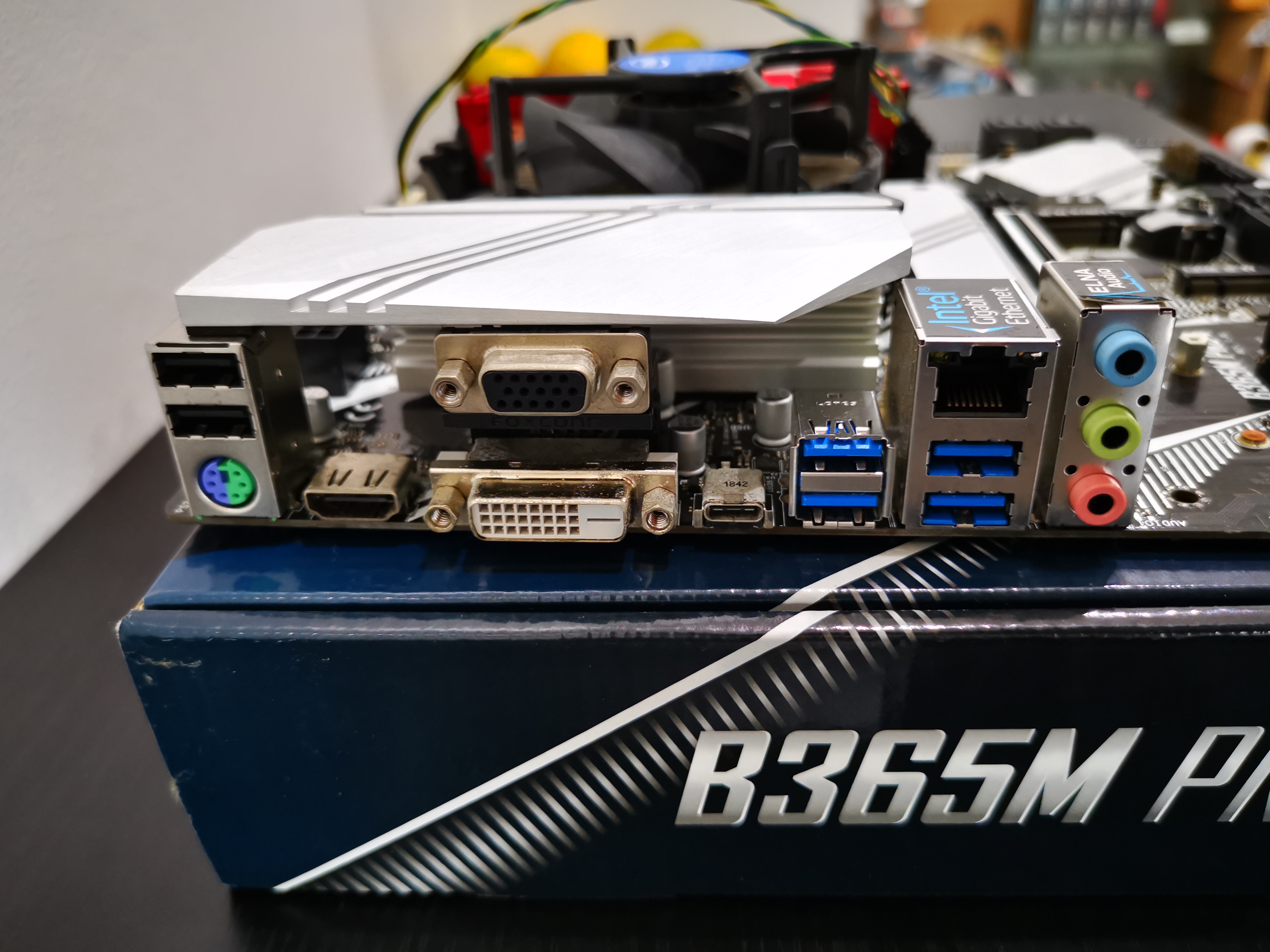 Computer Set i5 9400F มัดรวม 3 ชิ้น บอร์ด ซีพียู แรม