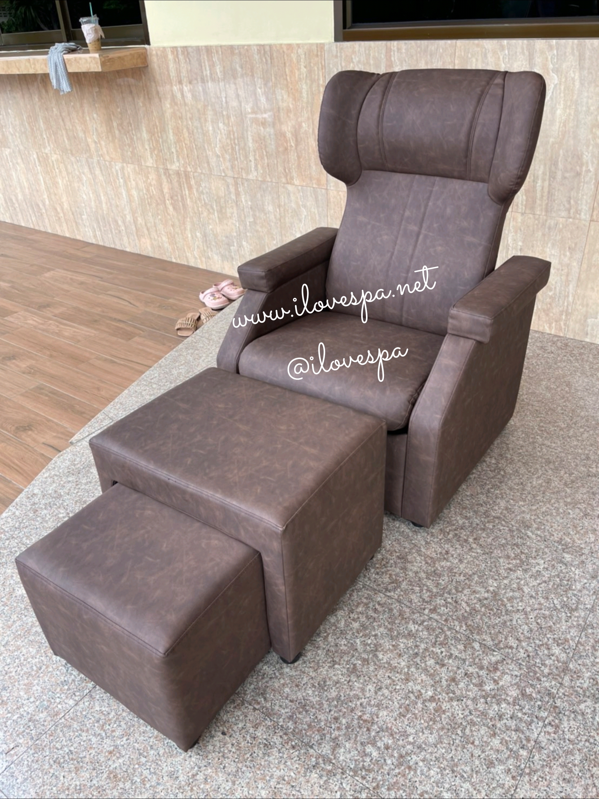 เก้าอี้นวดฝ่าเท้า รุ่น Compact