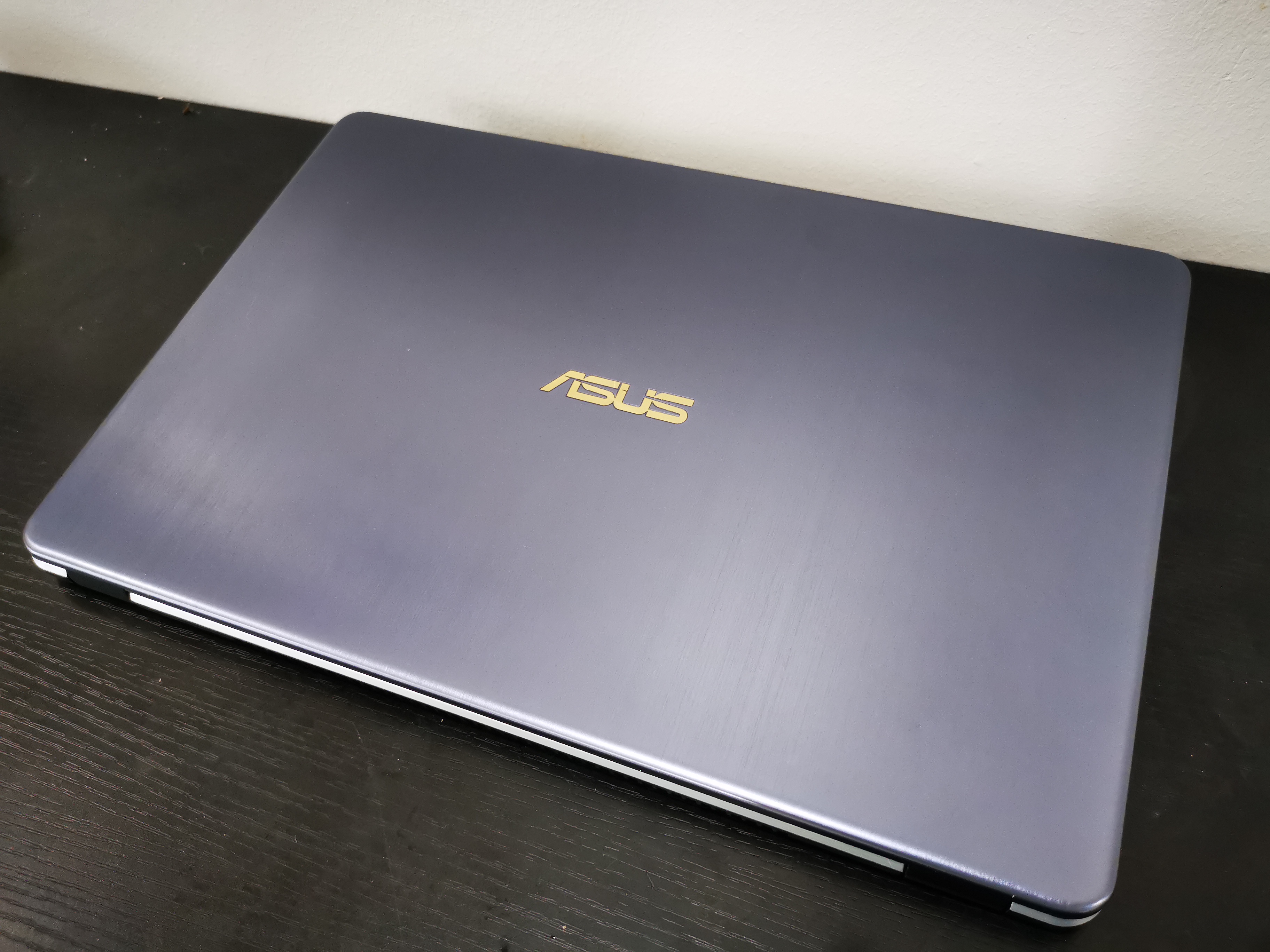 Asus VivoBook 15 X505ZA-EJ510T