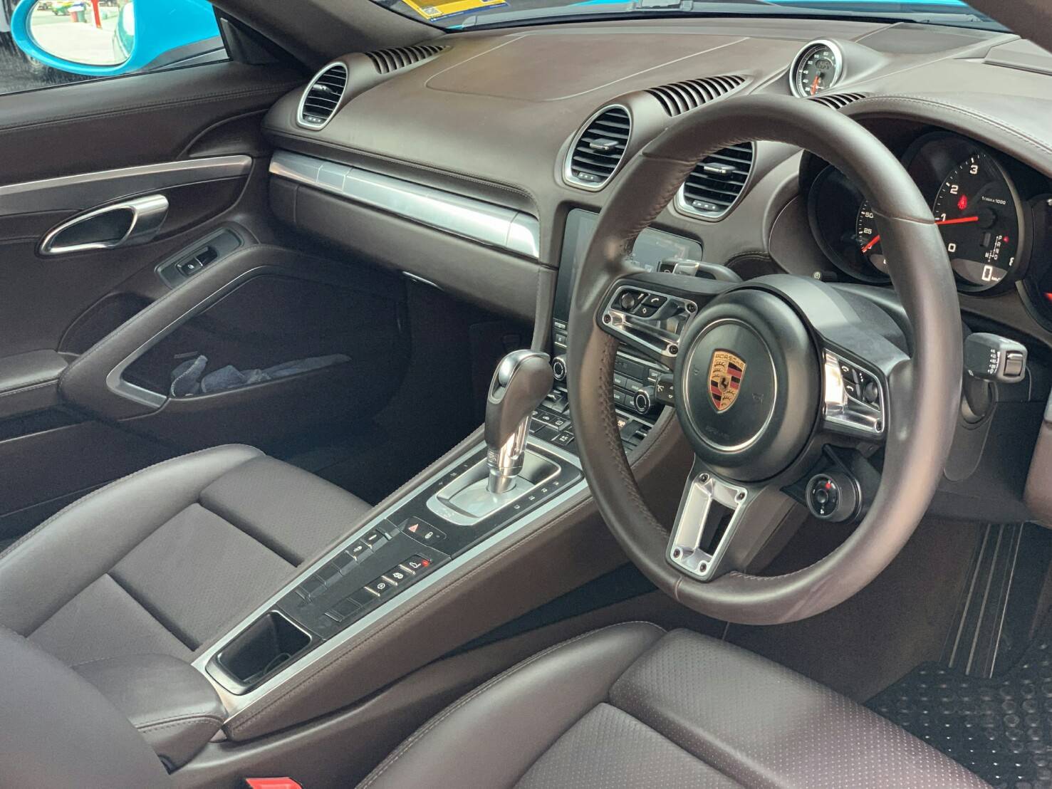 Porsche Cayman 718 Miami Blue ปี 2017
