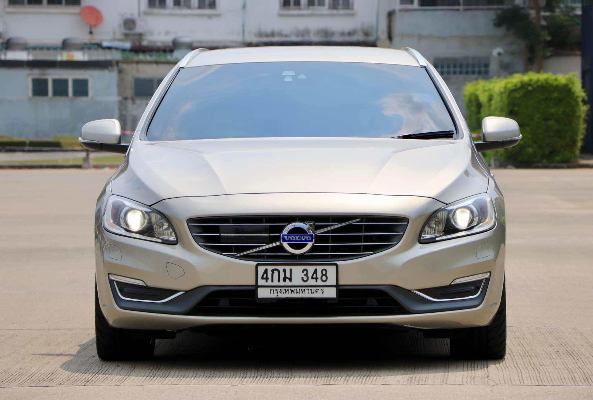 VOLVO V60 2.0T5 Navi ปี2015