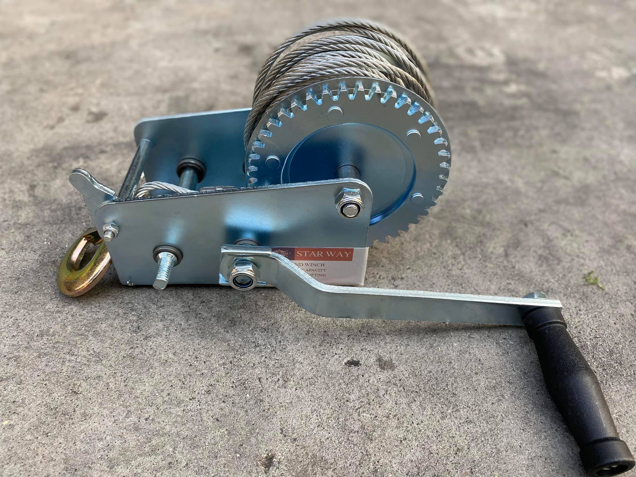 รอกสลิงมือหมุน 2ขนาด 545.5 และ 900 กิโลกรัม