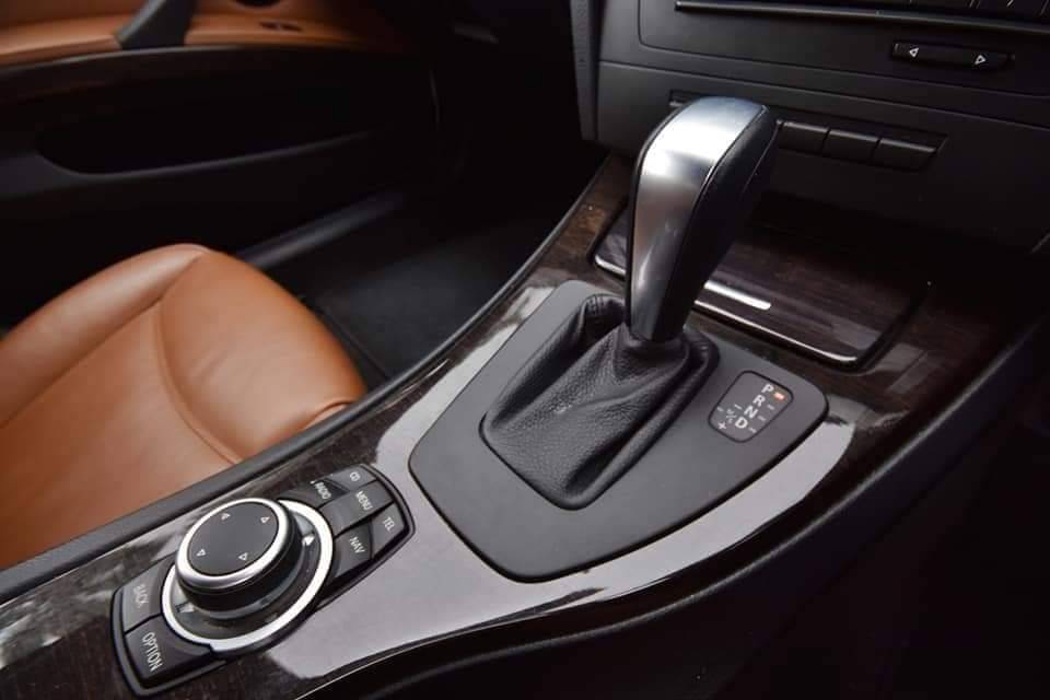 BMW 320D SE LCI Fulloption ปี 2012