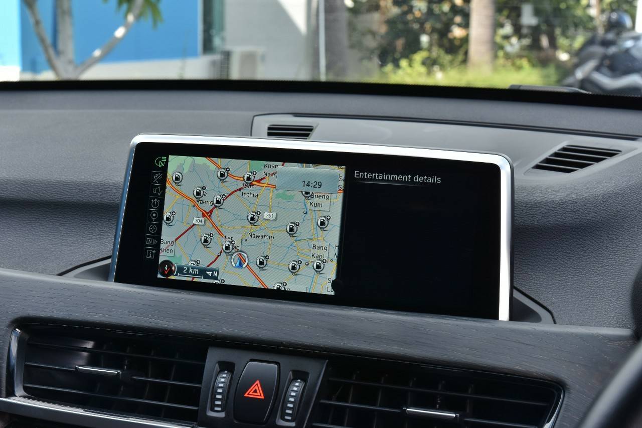 Bmw X1 sDrive18d ปี 2017