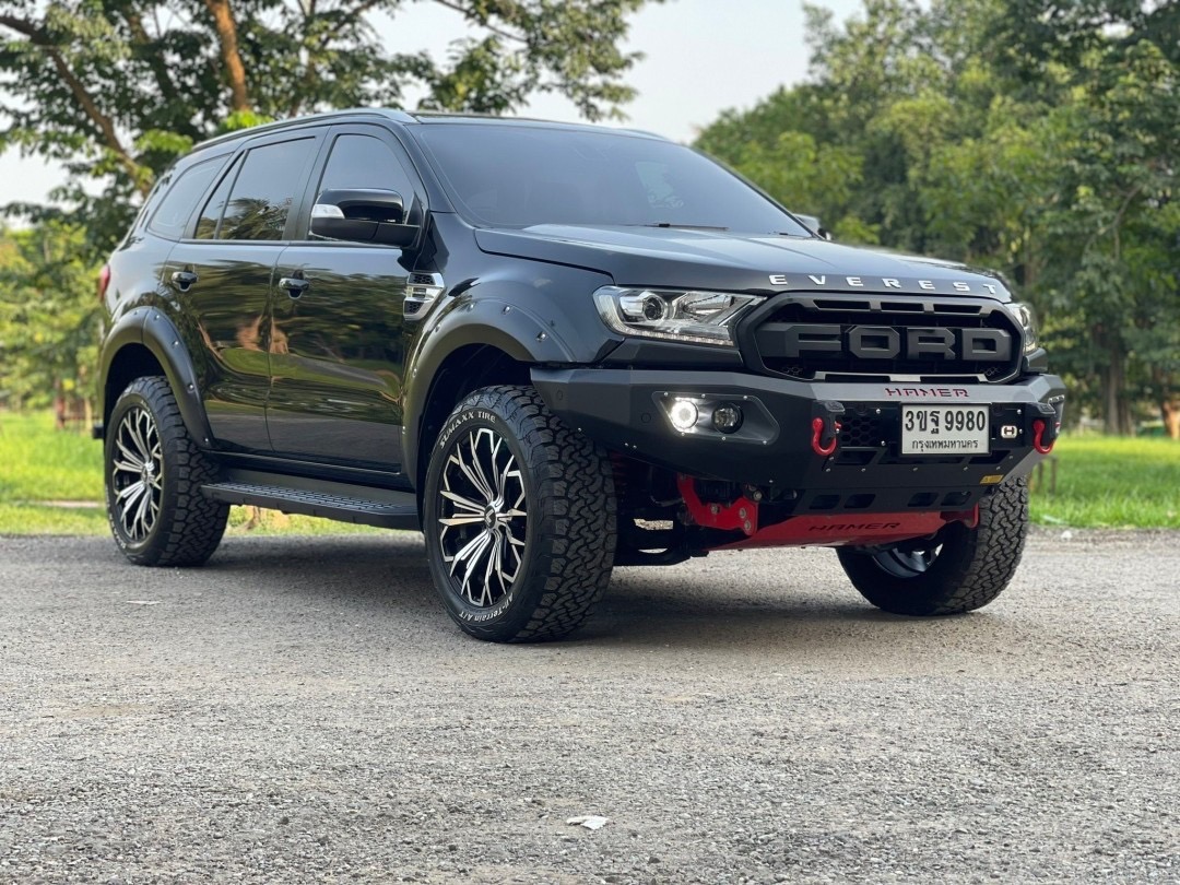 Ford Everest 2.0 Turbo Titanium เกียร์ออโต้ ปี2018