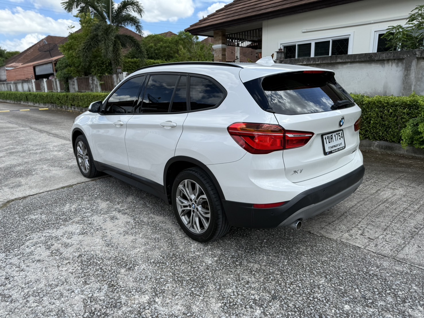 BMW X1 1.8i ปลายปี 2020