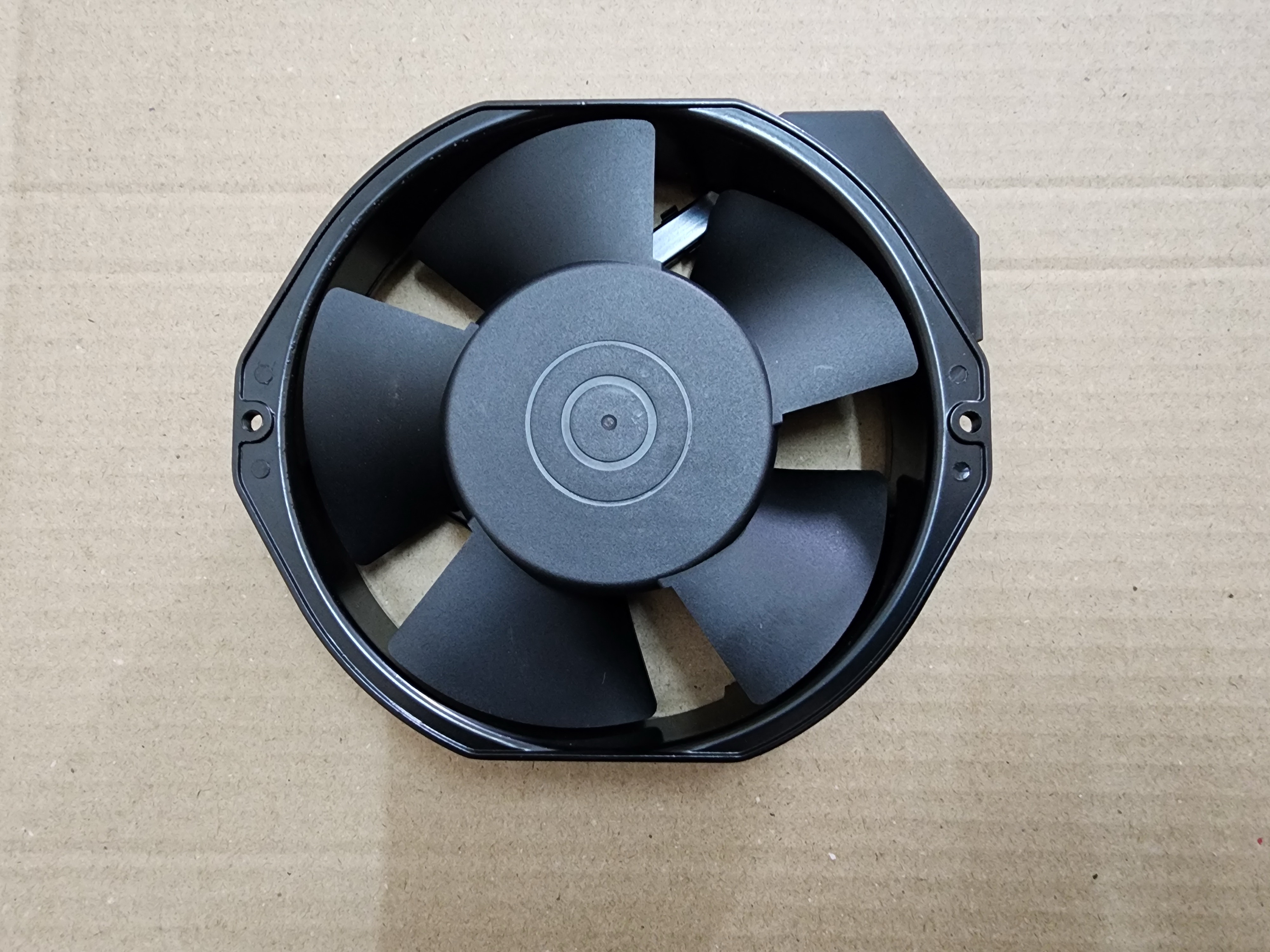 พัดลม NMB 5915PC-20T-B30 200VAC