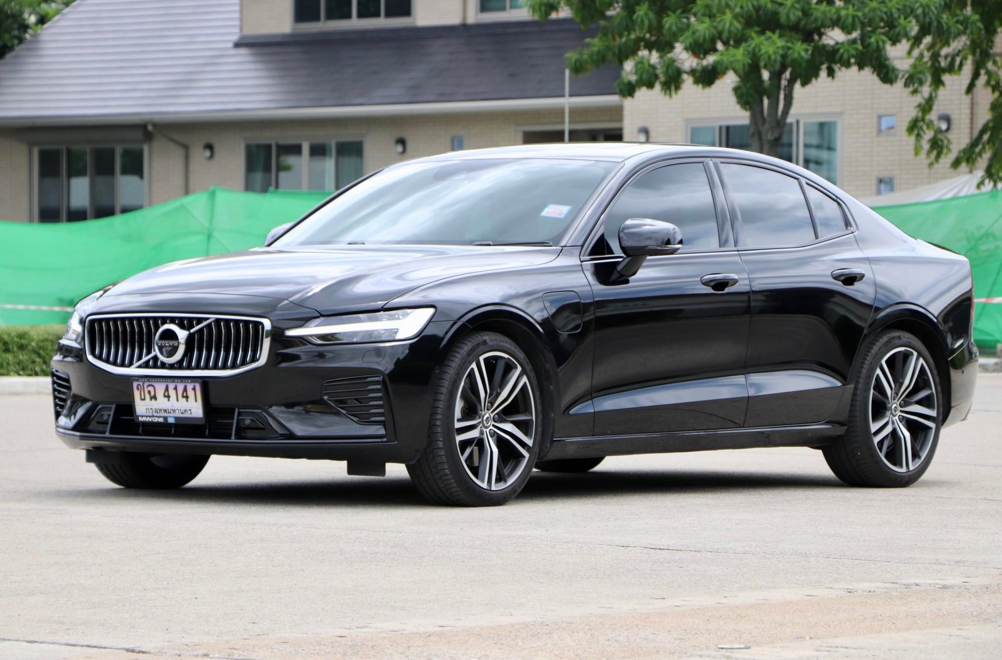 VOLVO S60 2.0 Recharge T8 R-Design ปี2022
