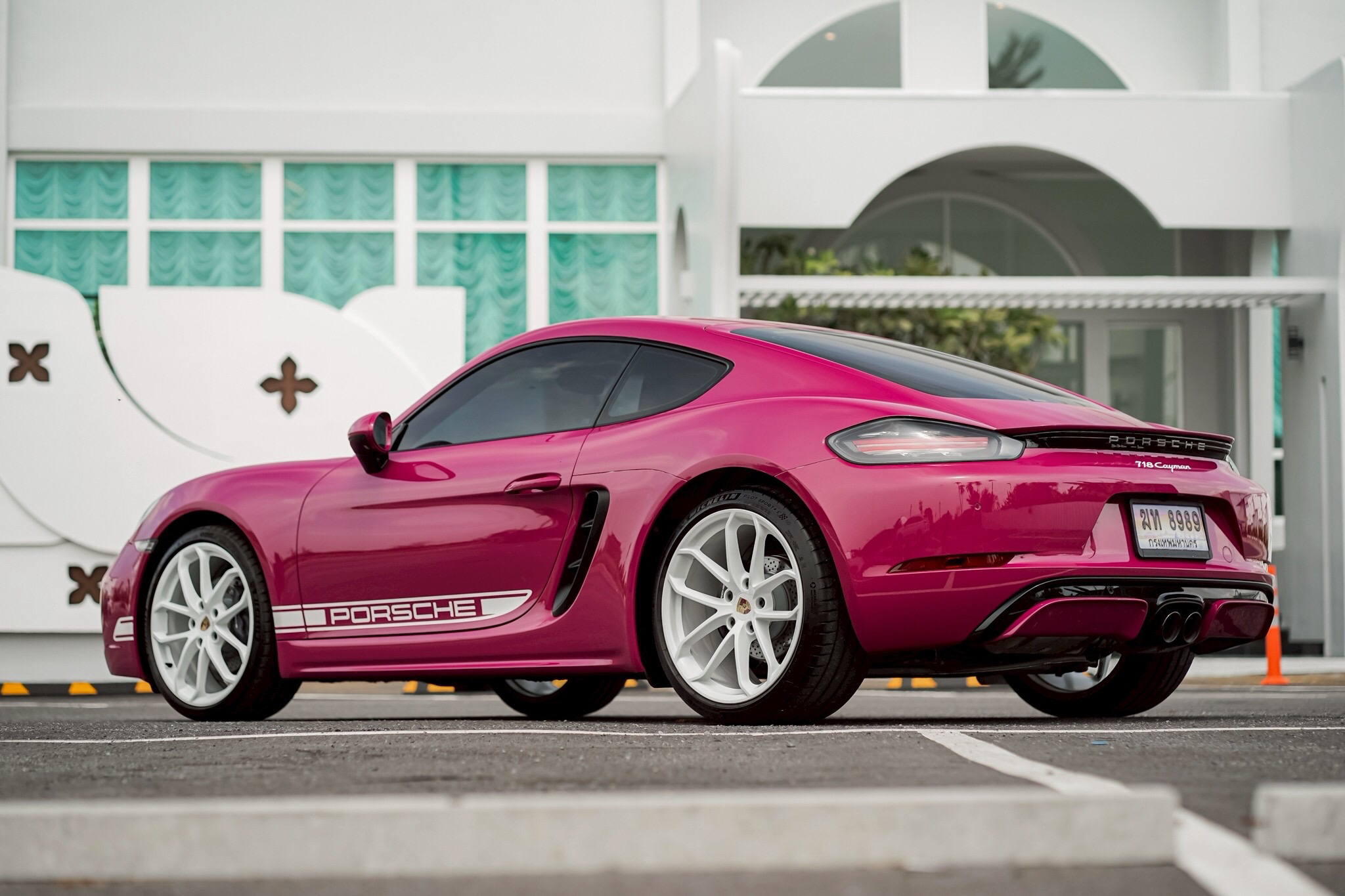 Porsche Cayman 718 Pdk สี Ruby Star ปี 2023