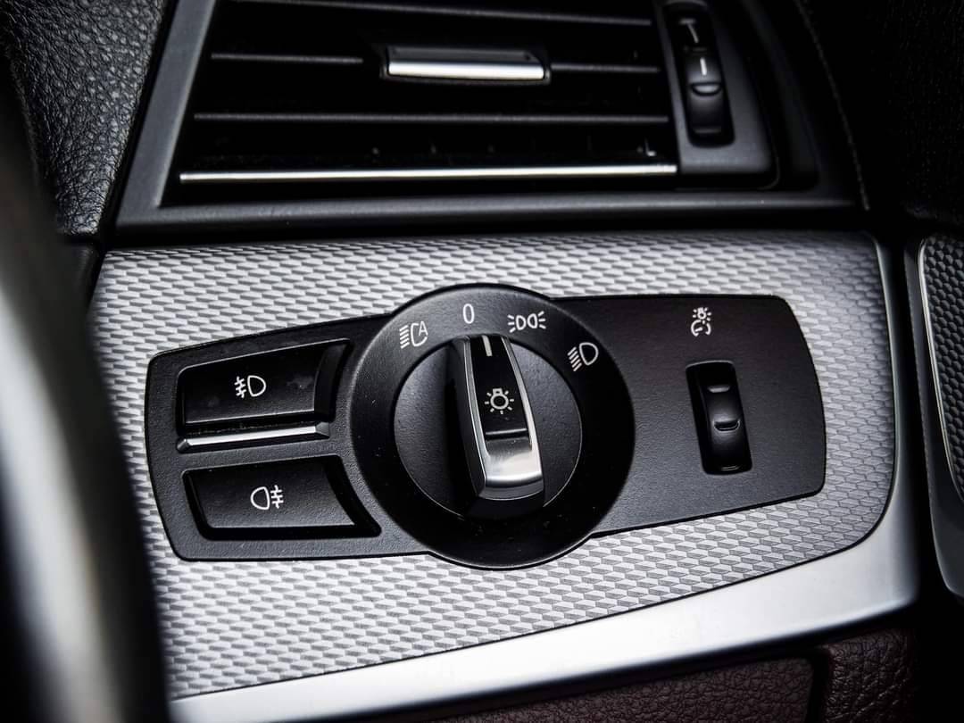 BMW 528i M Sport LCI ปี 2015 สีดำ