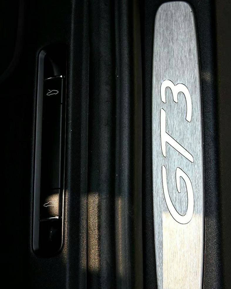 PORSCHE 911 GT-3 ปี 2015