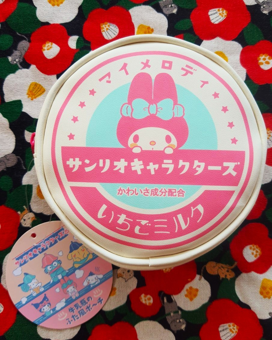 ของแท้จากญี่ปุ่น มายเมโลดี้ My Melody sanrio bag กระเป๋าใส่ของใส่เหรียญ มีซิป (หนัง) น่ารักมากๆ Size : 11.5 cm
