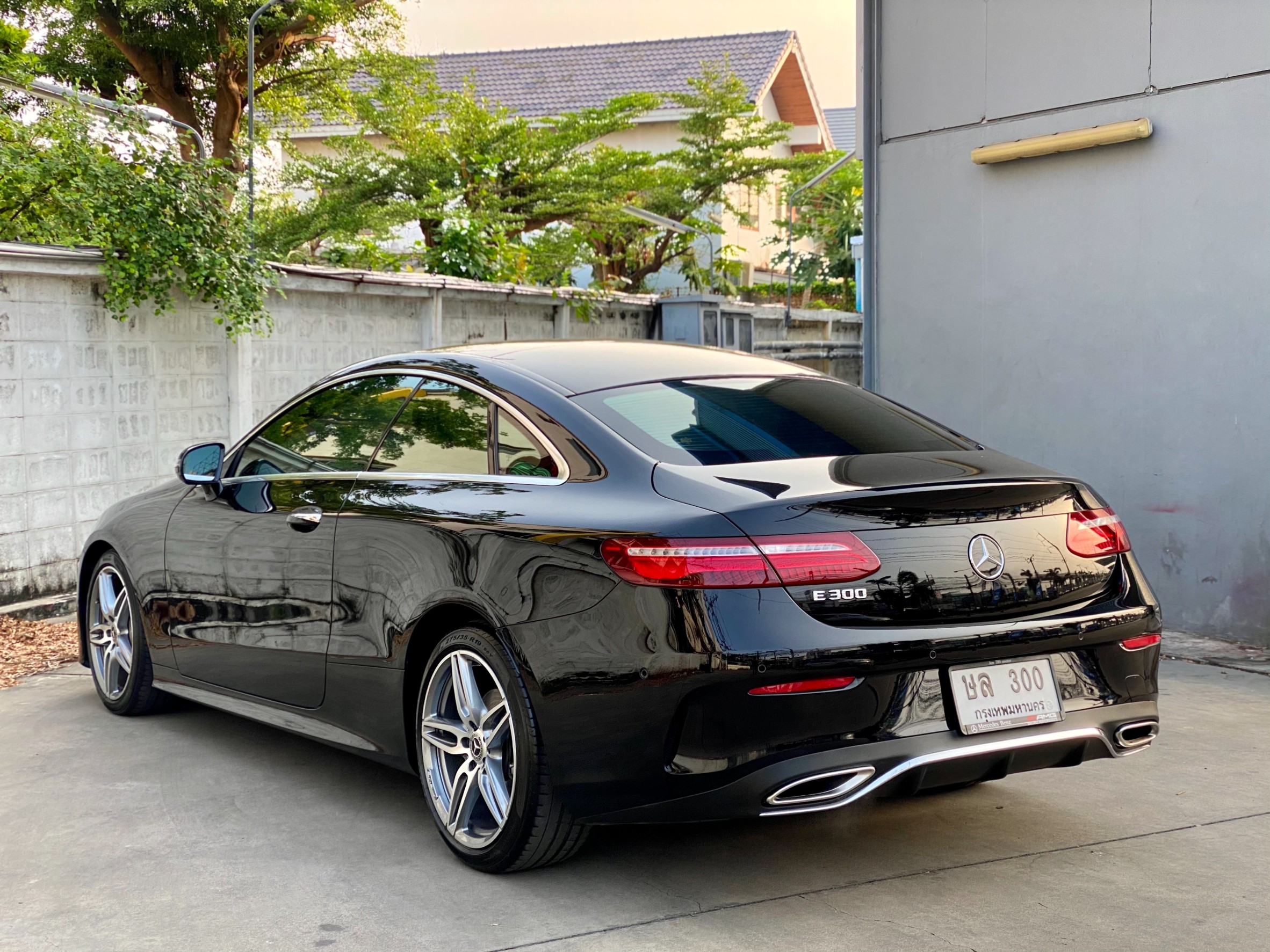 Mercedes E300 Coupe AMG Limited Edition ปี 2018