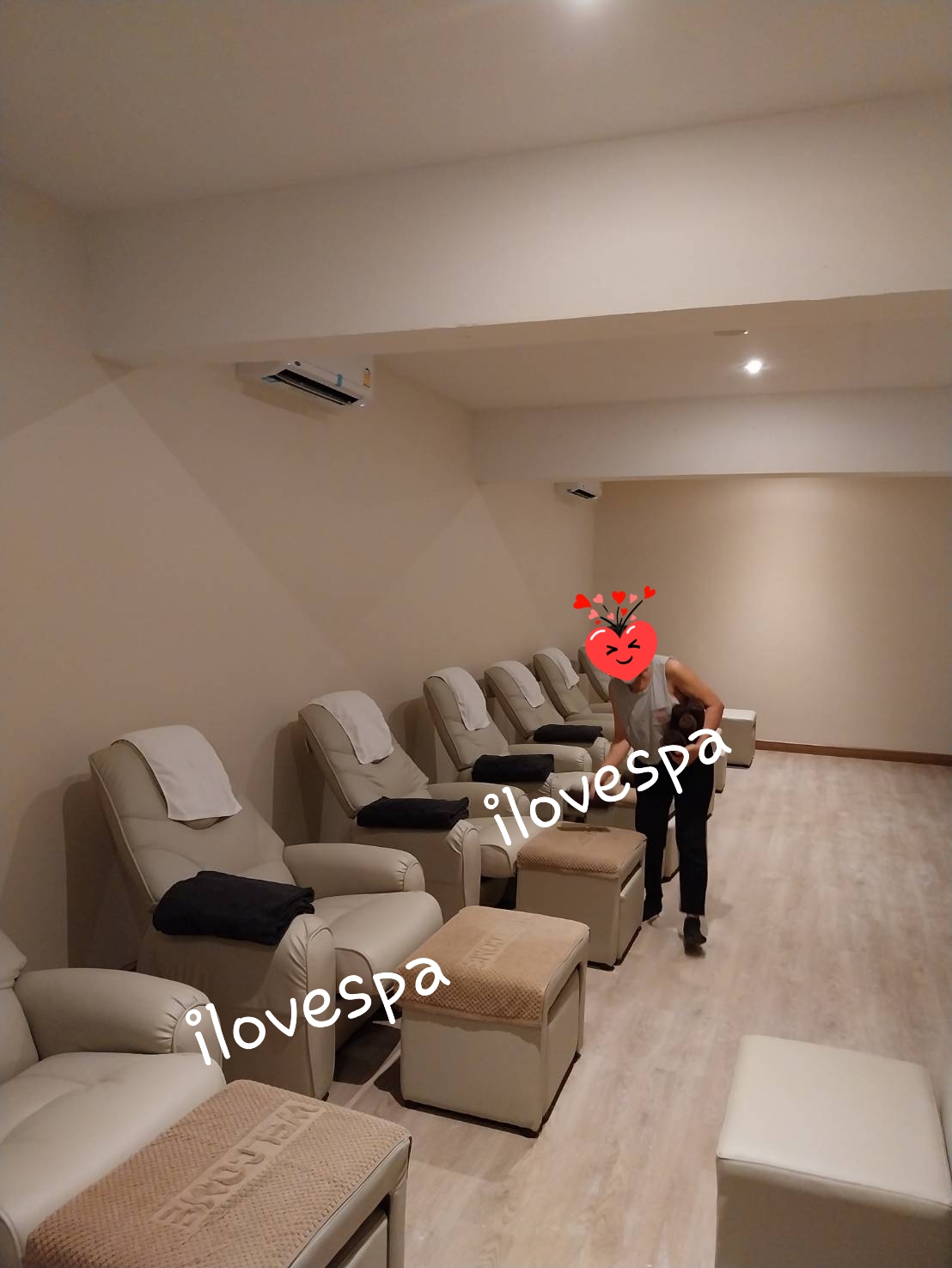 เก้าอี้นวดฝ่าเท้า รุ่น Comfort