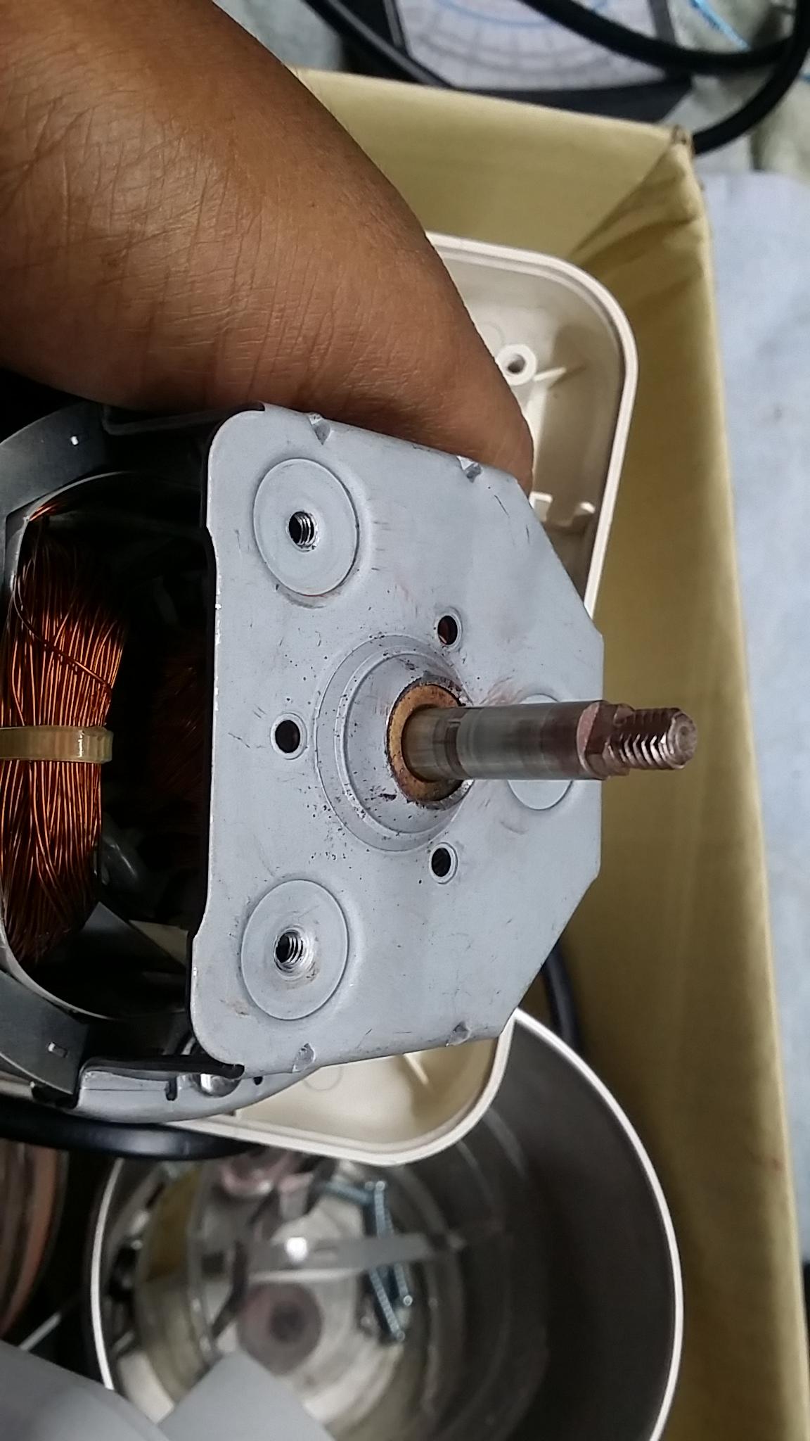 ซ่อมเครื่องกวนเม็ดสีเครื่องสำอางเพื่อการทดสอบ ยี่ห้อ HANIL LAB.MIXER รุ่น LM-110T อาการเครื่องไม่ทำงาน