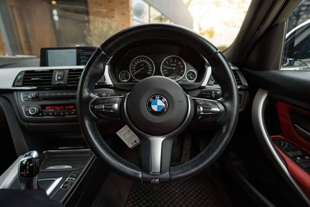 BMW 320i M Sport F30 ปี2017