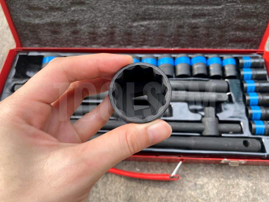 ชุดบล็อกลมดำ Euro King tool 4 หุน 24 ชิ้น แบบ 12 เหลี่ยม