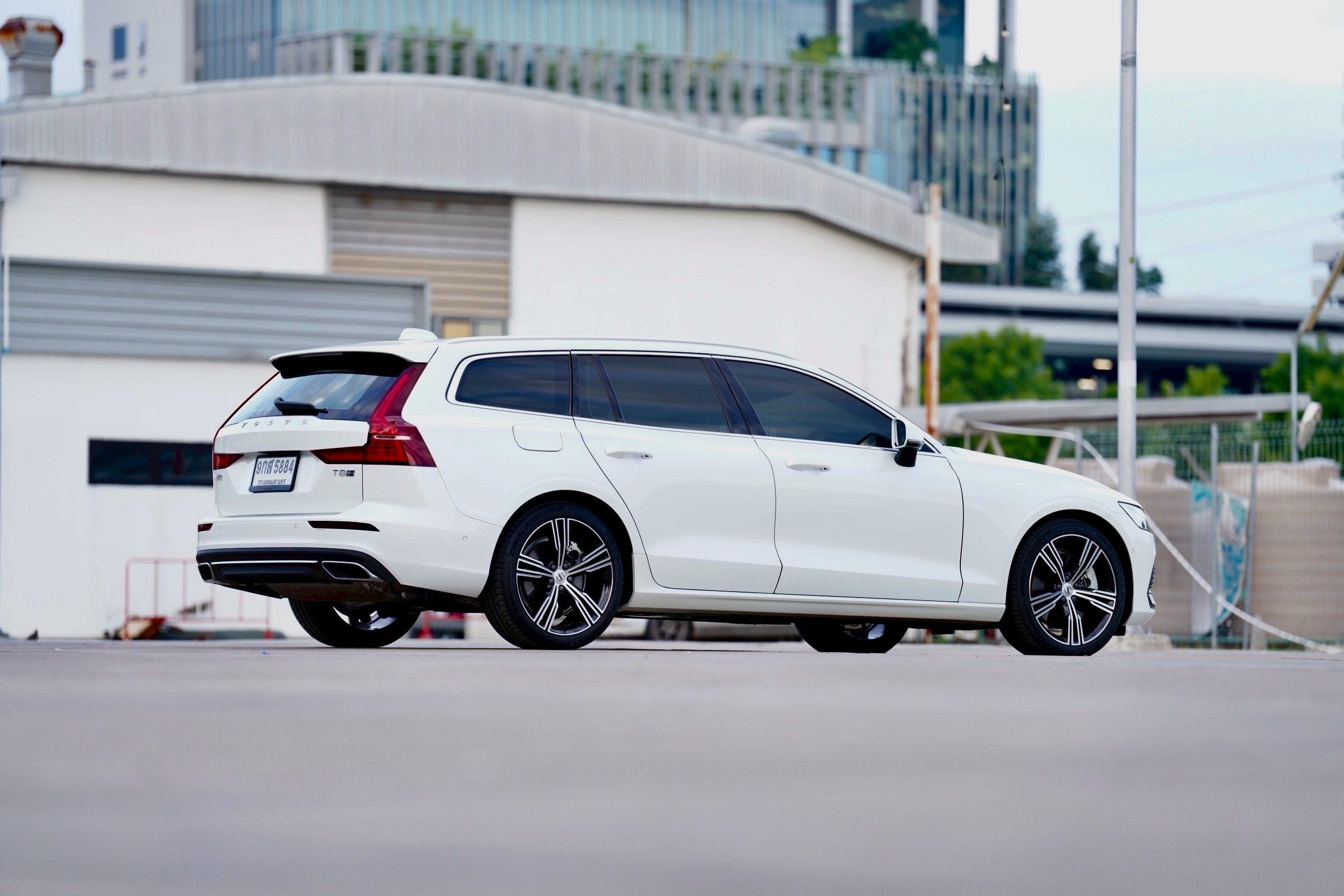 VOLVO V60 2.0 T8 Inscription ปี 2020