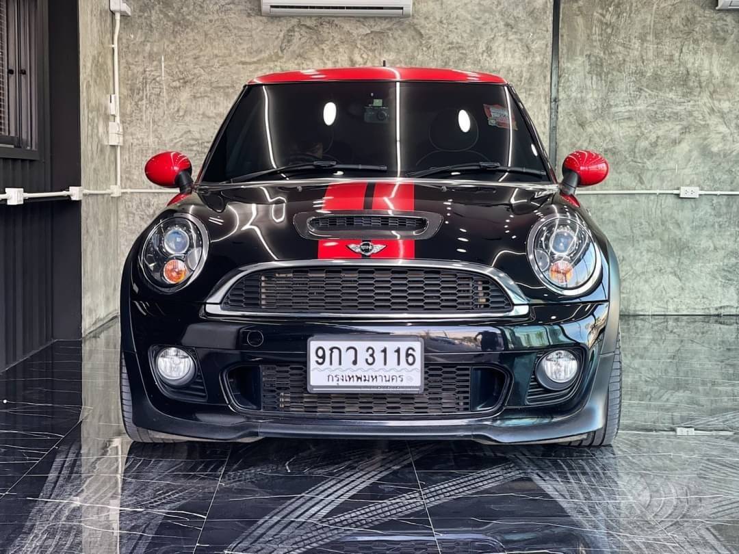 MINI Cooper S JCW Package (LCI) ปี 2013